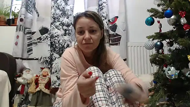 Snapshot of SweetMaddy888 chatting on 26, 12, 2024 SweetMaddy888 online show from 26, 12, 2024