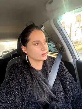 Snapshot of Roxana-Sexy chatting on 21, 11, 2025 Roxana-Sexy online show from 21, 11, 2025