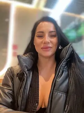 Snapshot of Roxana-Sexy chatting on 28, 2, 2026 Roxana-Sexy online show from 28, 2, 2026