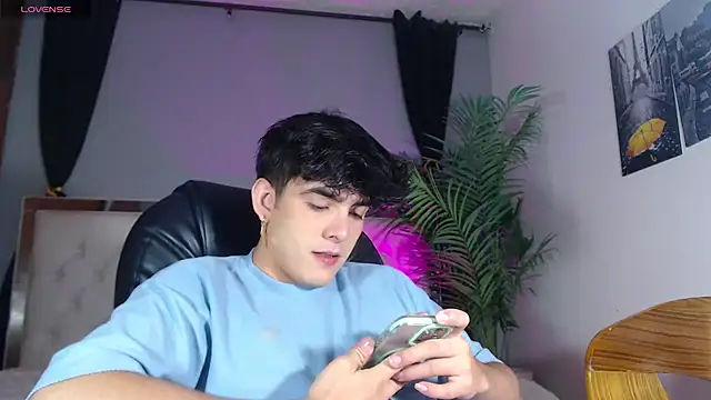 nolan twink1 online show from 29, 9, 2025