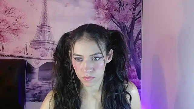 daniela rivasth online show from 11, 3, 2025