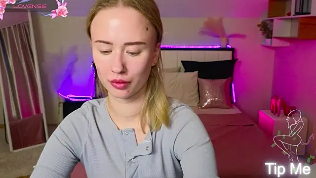 SashaBrooks online show from 26, 11, 2025