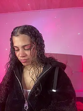 NINA 18 YEARS online show from 18, 12, 2025