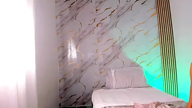 coralcarter1 online show from 13, 11, 2025