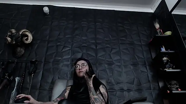 Agata Darkness online show from 29, 3, 2026