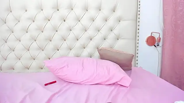 Kim Eli online show from 8, 2, 2025