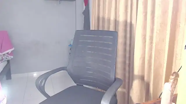 SusanLeroy online show from 18, 10, 2025