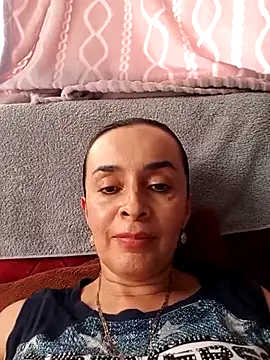 Samantha Sullivan  online show from 21, 11, 2025