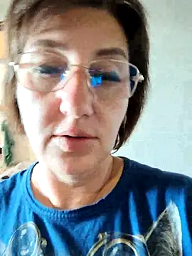 Snapshot of Super_titssss chatting on 12, 10, 2025 Super titssss online show from 12, 10, 2025