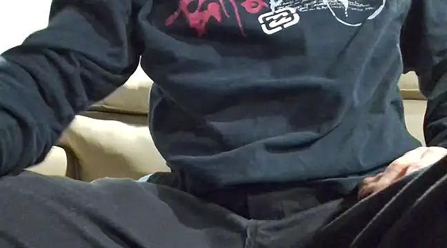 overaveragefreak4you online show from 5, 12, 2024