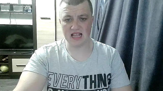 Snapshot of gamblingbum chatting on 30, 4, 2026 gamblingbum online show from 30, 4, 2026