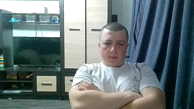 Snapshot of gamblingbum chatting on 2, 5, 2026 gamblingbum online show from 2, 5, 2026