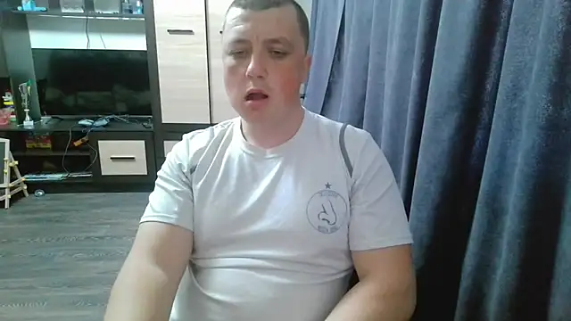 Snapshot of gamblingbum chatting on 4, 5, 2026 gamblingbum online show from 4, 5, 2026