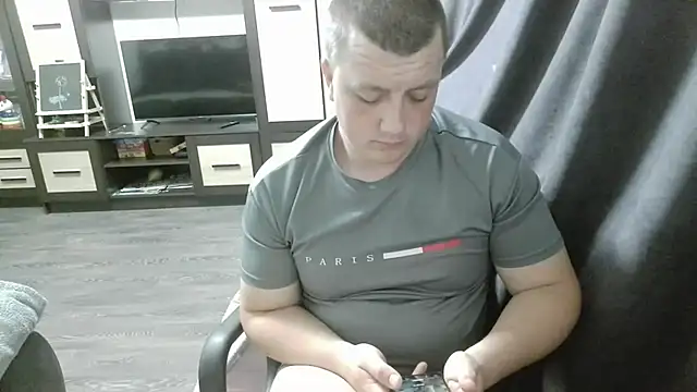 Snapshot of gamblingbum chatting on 10, 5, 2026 gamblingbum online show from 10, 5, 2026