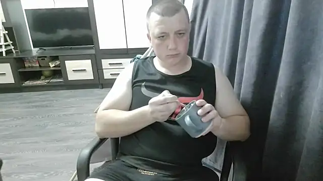 Snapshot of gamblingbum chatting on 25, 5, 2026 gamblingbum online show from 25, 5, 2026
