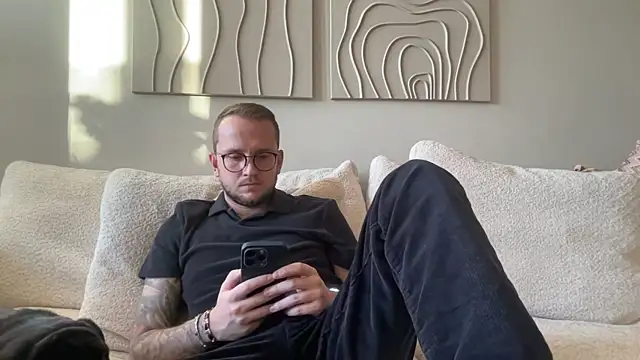 thehornyguy97 online show from 20, 12, 2025