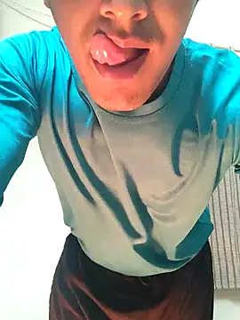 Snapshot of Wild-Honey chatting on 15, 12, 2024 Wild-Honey online show from 15, 12, 2024