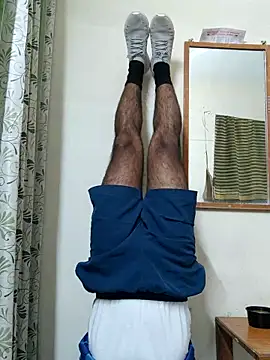 Snapshot of Wild-Honey chatting on 3, 3, 2025 Wild-Honey online show from 3, 3, 2025