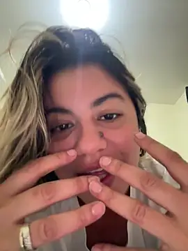 Snapshot of Candy_sr chatting on 27, 2, 2026 Candy sr online show from 27, 2, 2026