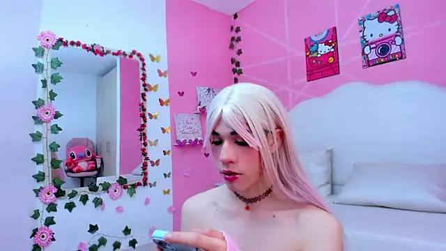 DaripQueen online show from 3, 2, 2025