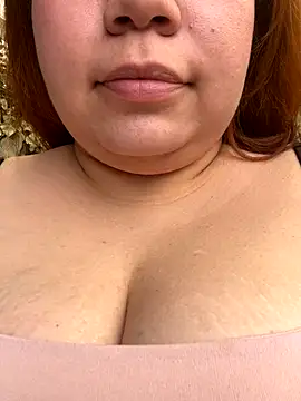 Snapshot of DoceRuiva chatting on 1, 10, 2025 DoceRuiva online show from 1, 10, 2025