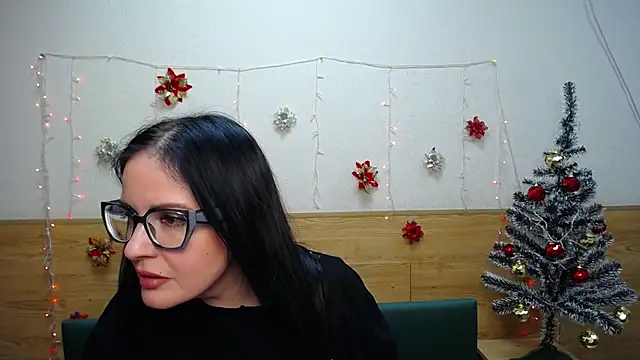 Snapshot of TayaBoret chatting on 13, 1, 2025 TayaBoret online show from 13, 1, 2025