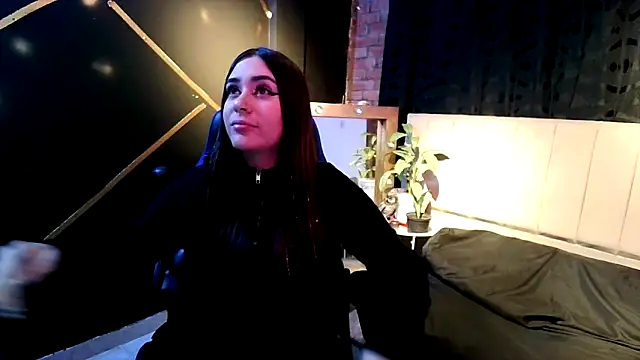 alana rose18 online show from 8, 5, 2026