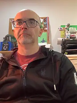 MaxVain online show from 4, 3, 2025