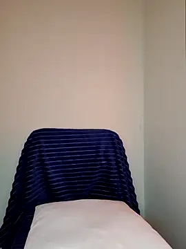 Snapshot of FoxRineHelen chatting on 20, 3, 2025 FoxRineHelen online show from 20, 3, 2025