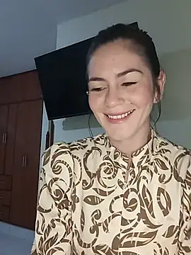 Snapshot of Hanny_24 chatting on 11, 7, 2026 Hanny 24 online show from 11, 7, 2026