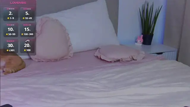 Lisa Moones online show from 9, 1, 2025