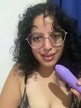 Snapshot of babyluna939 chatting on 8, 3, 2025 babyluna939 online show from 8, 3, 2025