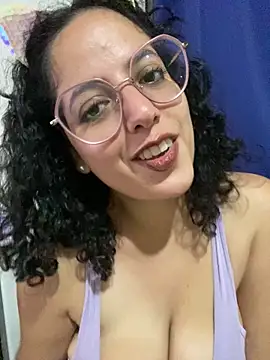 Snapshot of babyluna939 chatting on 21, 3, 2025 babyluna939 online show from 21, 3, 2025