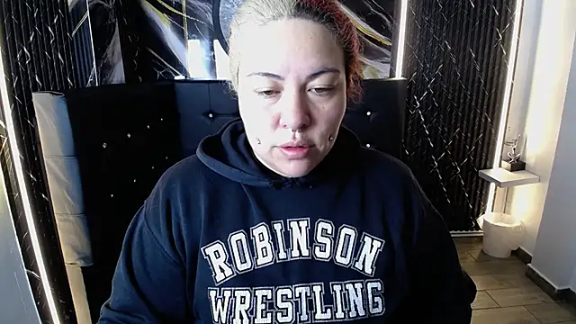 Bruja  Scarlata online show from 5, 11, 2025