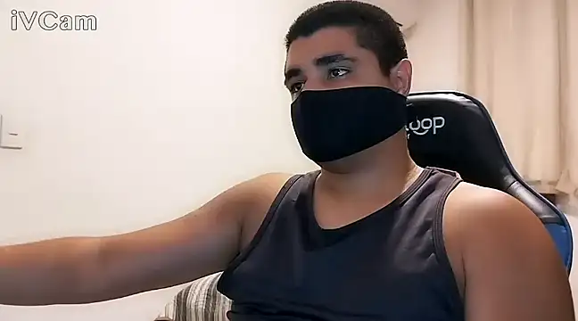 LeoPutaria online show from 4, 1, 2025