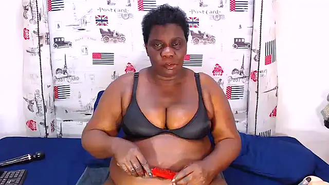 Honeybumsx32 online show from 2, 12, 2025