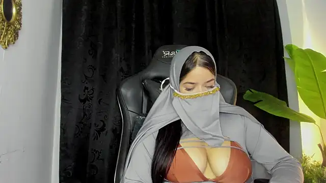 Snapshot of janna_isa chatting on 10, 6, 2026 janna isa online show from 10, 6, 2026