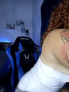 Snapshot of __elissa chatting on 13, 2, 2025   elissa online show from 13, 2, 2025