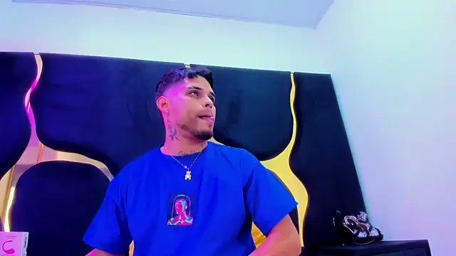 Snapshot of MelissaAndZeuss chatting on 13, 9, 2025 MelissaAndZeuss online show from 13, 9, 2025