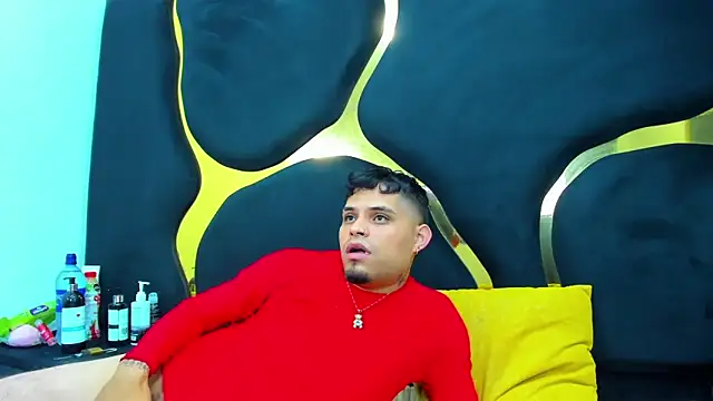 Snapshot of MelissaAndZeuss chatting on 11, 10, 2025 MelissaAndZeuss online show from 11, 10, 2025