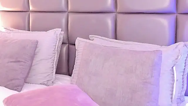 Snapshot of SpicySugar_ chatting on 1, 11, 2025 SpicySugar online show from 1, 11, 2025