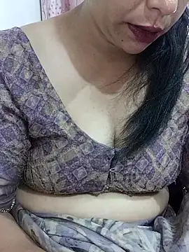 Snapshot of Urmila_bhabhii chatting on 5, 6, 2026 Urmila bhabhii online show from 5, 6, 2026