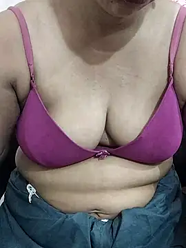 Snapshot of Urmila_bhabhii chatting on 20, 6, 2026 Urmila bhabhii online show from 20, 6, 2026