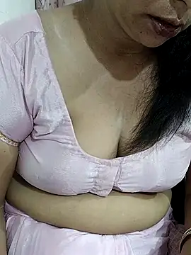 Snapshot of Urmila_bhabhii chatting on 30, 6, 2026 Urmila bhabhii online show from 30, 6, 2026