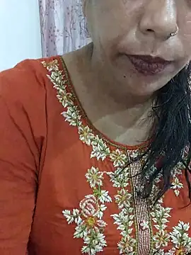 Snapshot of Urmila_bhabhii chatting on 3, 7, 2026 Urmila bhabhii online show from 3, 7, 2026