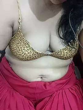 Snapshot of Urmila_bhabhii chatting on 7, 7, 2026 Urmila bhabhii online show from 7, 7, 2026
