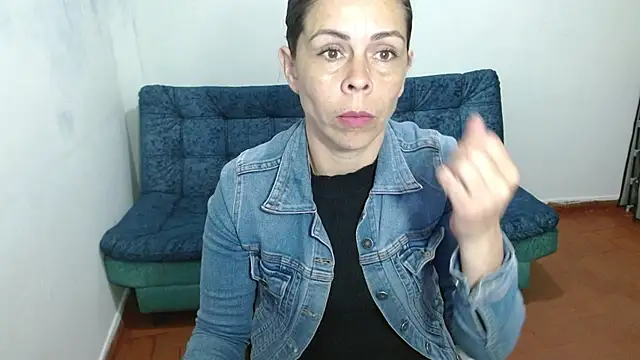 Marilyn xxxx online show from 12, 10, 2025