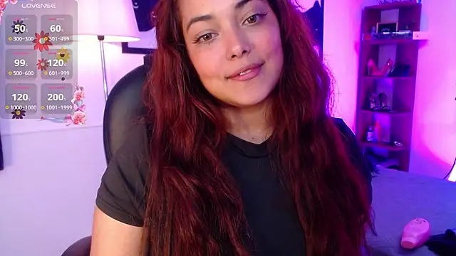 Snapshot of VictoriaMontero30000 chatting on 17, 3, 2025 VictoriaMontero30000 online show from 17, 3, 2025