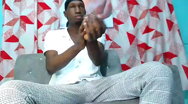 Snapshot of black30cmdick chatting on 8, 2, 2025 black30cmdick online show from 8, 2, 2025