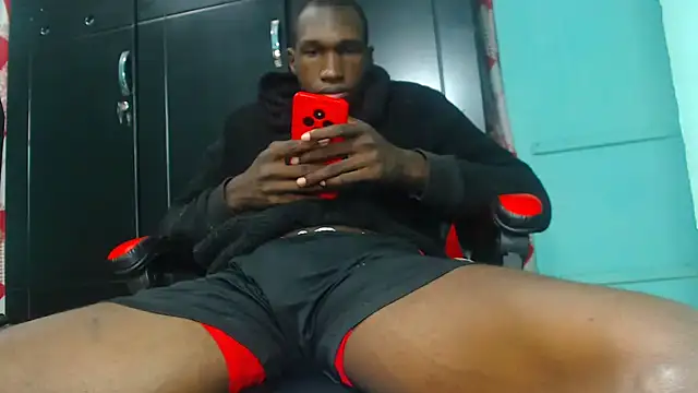 Snapshot of black30cmdick chatting on 12, 10, 2025 black30cmdick online show from 12, 10, 2025